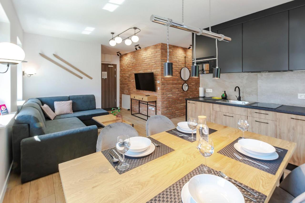 Vacationclub - Stone Hill Apartament 5 斯克拉斯卡波伦巴 外观 照片